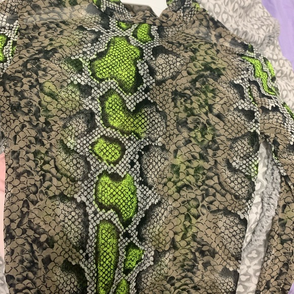 Neon green body suit - Picture 5 of 5